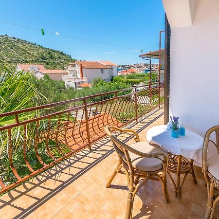 Apartments Ivat Rogoznica  Εξωτερικό φωτογραφία